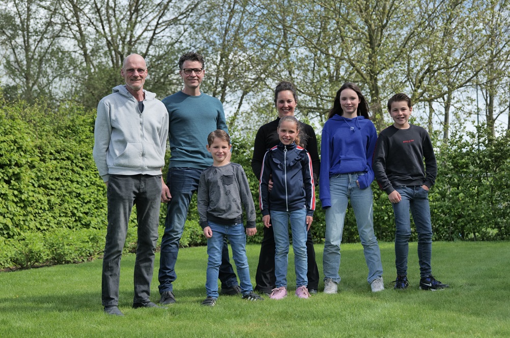 Costi BV wint ForFarmers Agroscoopbokaal Varkens 2024