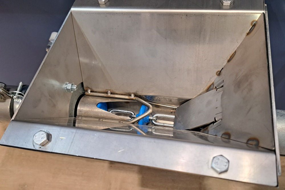 VDL brengt Feed Return Reception Unit voor droogvoersystemen internationaal onder de aandacht