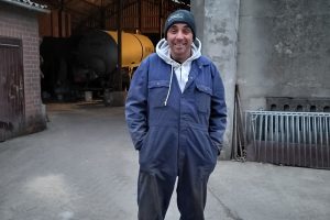 Nog slechts twee varkensboeren in een boerendorp